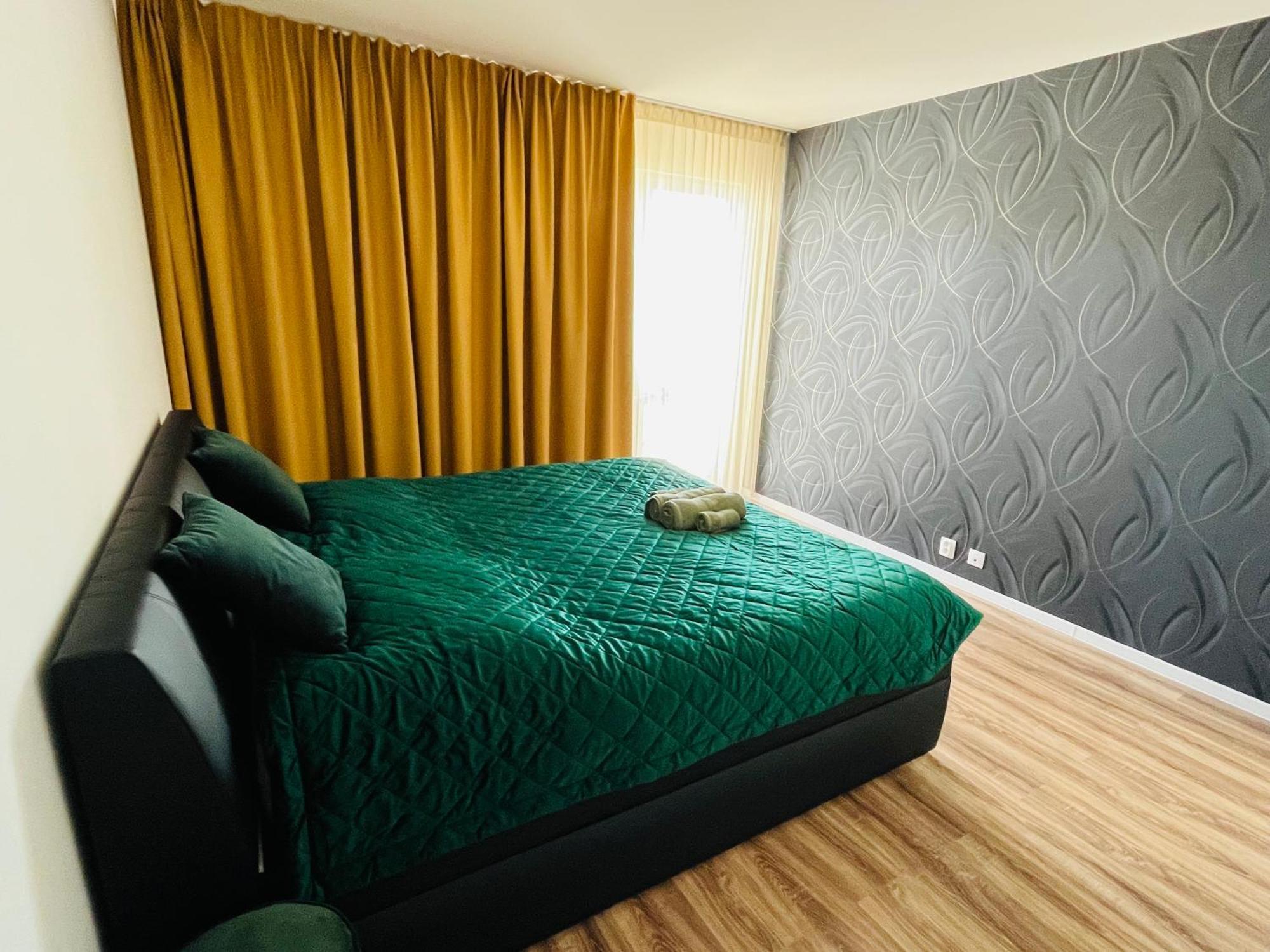 Apartman Urbanpark Trencin Ngoại thất bức ảnh