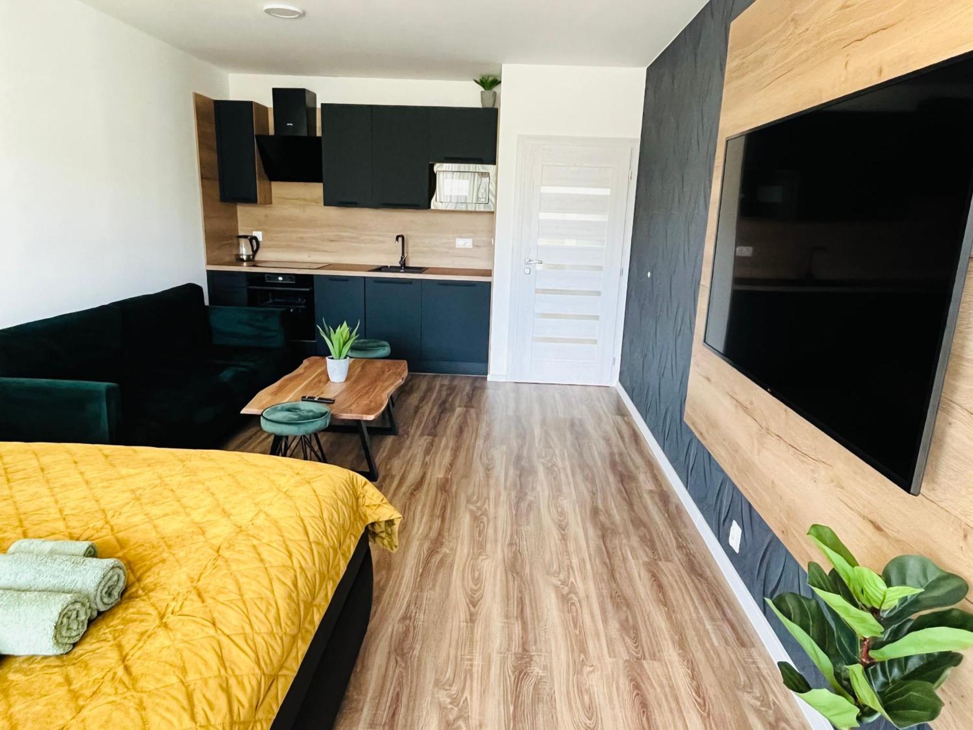 Apartman Urbanpark Trencin Ngoại thất bức ảnh