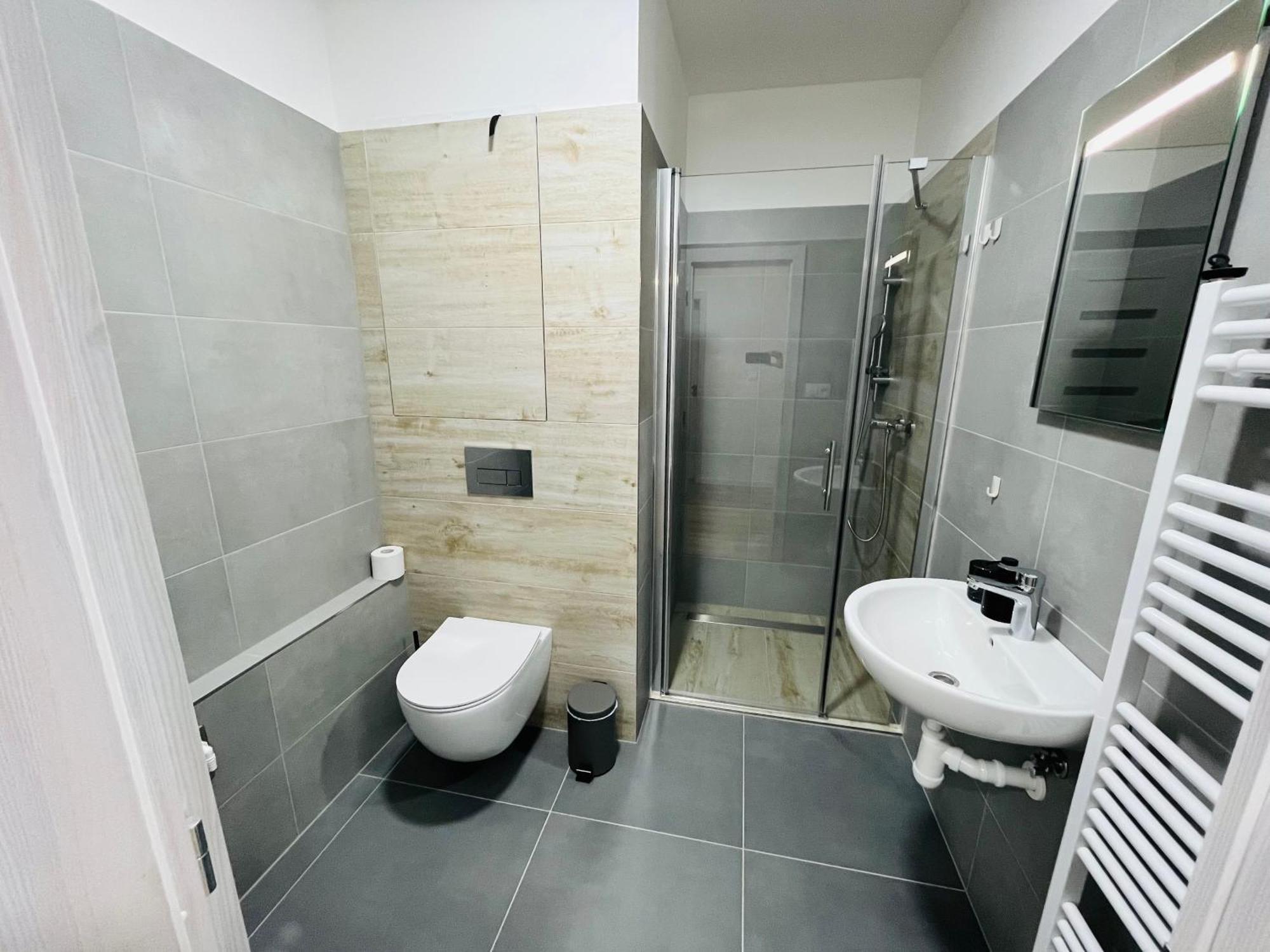 Apartman Urbanpark Trencin Ngoại thất bức ảnh